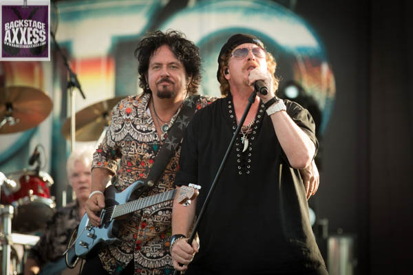 Toto2014-08-26ArtparkLewistonNY (1).jpg